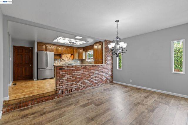 4950 Black Ave, Pleasanton, CA 94566