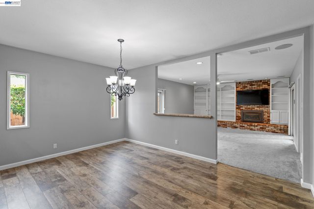 4950 Black Ave, Pleasanton, CA 94566