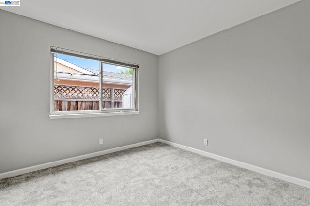 4950 Black Ave, Pleasanton, CA 94566
