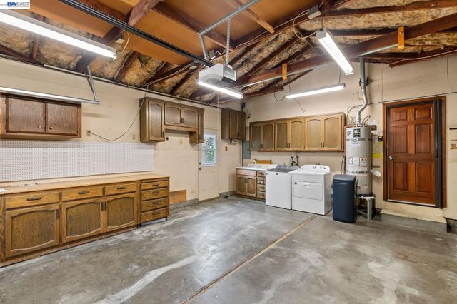 4950 Black Ave, Pleasanton, CA 94566