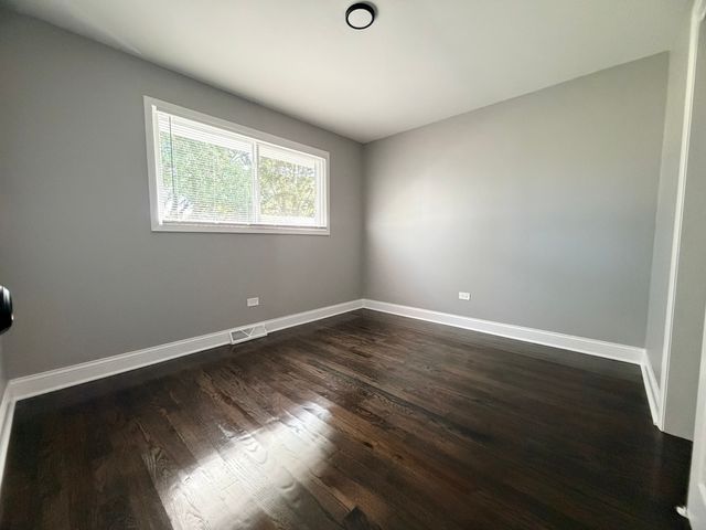 5 Lakewood Court, Park Forest, IL 60466