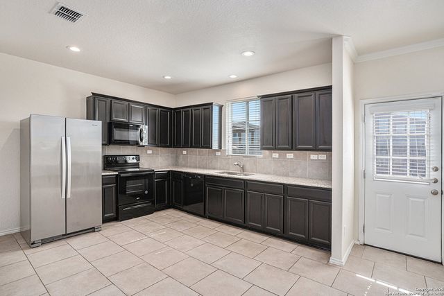 261 Mistflower, New Braunfels, TX 78130