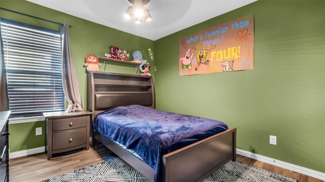 1521 W Gandy Street, Denison, TX 75020