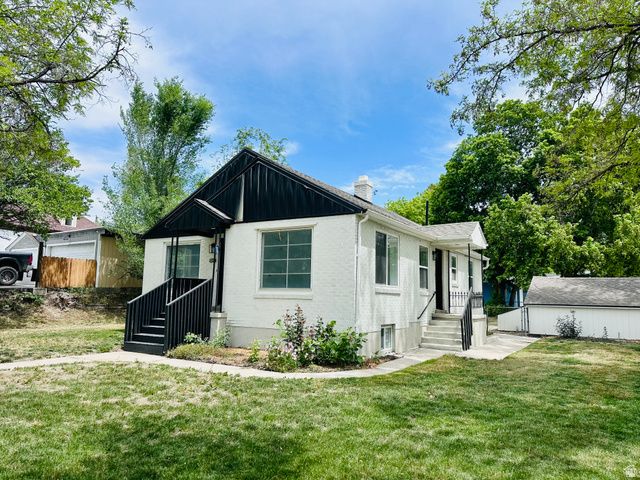 5245 S 900 E, Murray, UT 84117