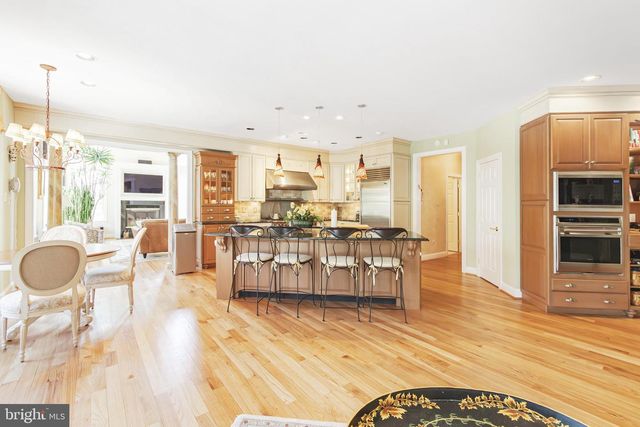 1321 MEADOWBROOK CT, Meadowbrook, PA 19046