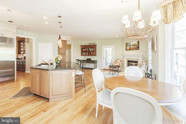 1321 MEADOWBROOK CT, Meadowbrook, PA 19046
