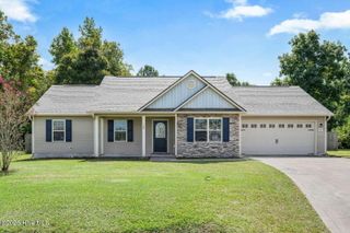 120 Heavens Gate Drive, Jacksonville, NC 28546