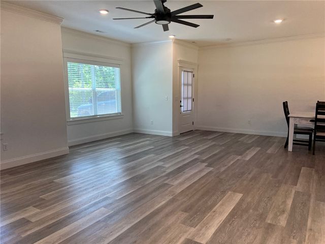 6 Eyemouth Drive, Bella Vista, AR 72715