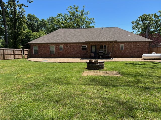 6 Eyemouth Drive, Bella Vista, AR 72715
