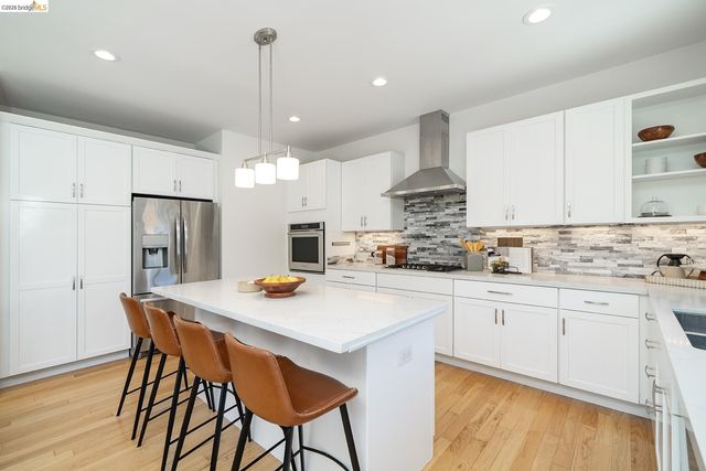 1908 Tenth St, Berkeley, CA 94710