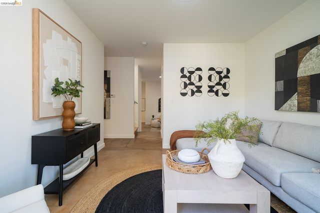 1908 Tenth St, Berkeley, CA 94710