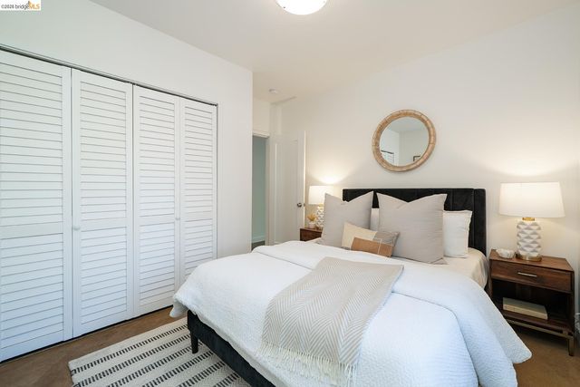1908 Tenth St, Berkeley, CA 94710