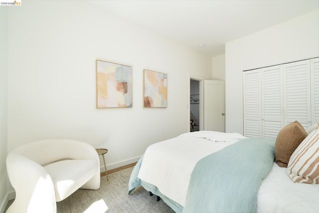 1908 Tenth St, Berkeley, CA 94710