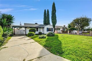 856 E Mcfadden Avenue, Santa Ana, CA 92707