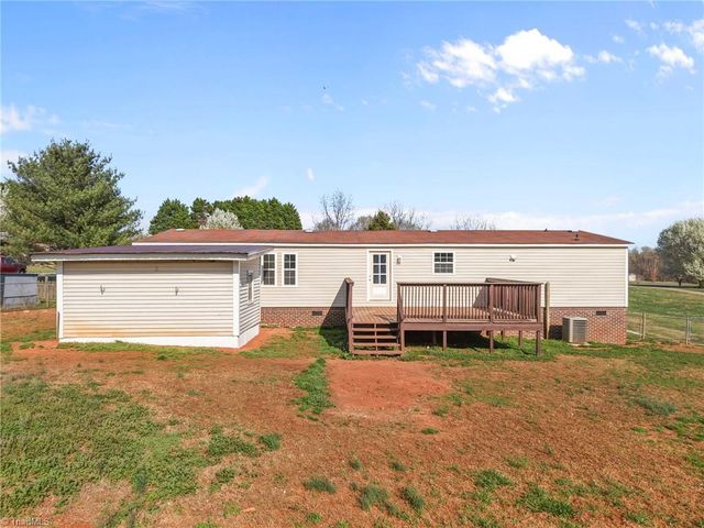 3549 Flynt Road, Liberty, NC 27298