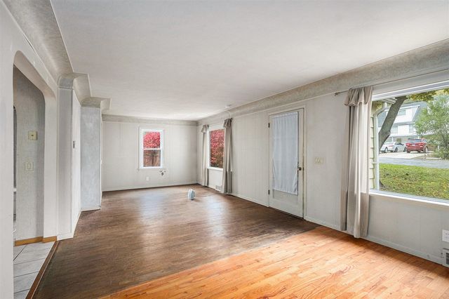 139 Hutchinson Street, Kalamazoo, MI 49001