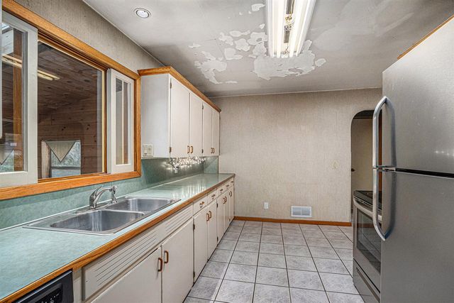 139 Hutchinson Street, Kalamazoo, MI 49001