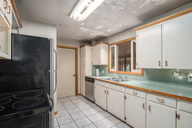 139 Hutchinson Street, Kalamazoo, MI 49001