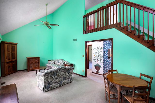 542 Berlin Drive, Versailles, KY 40383