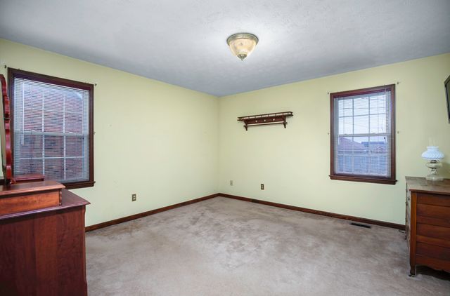 542 Berlin Drive, Versailles, KY 40383