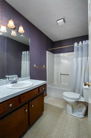 542 Berlin Drive, Versailles, KY 40383