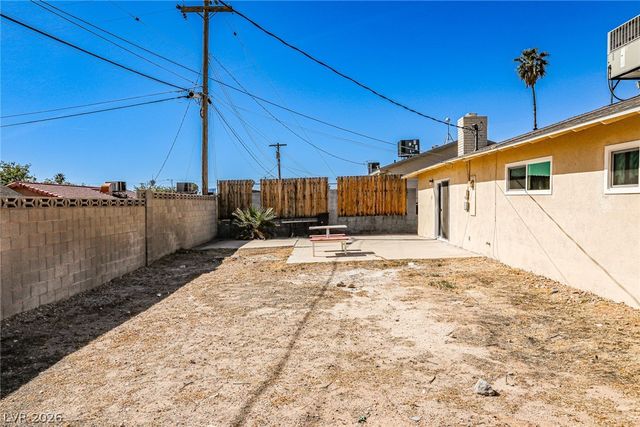 1320 Robin Street, Las Vegas, NV 89106