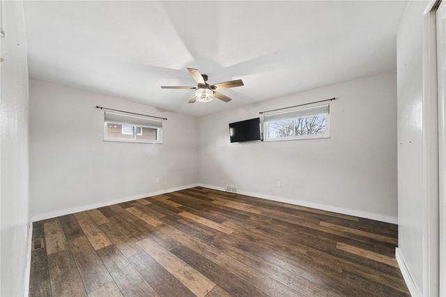 2745 Hastings Dr, Lower Burrell, PA 15068