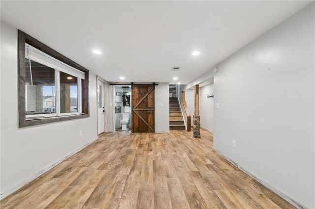 2745 Hastings Dr, Lower Burrell, PA 15068