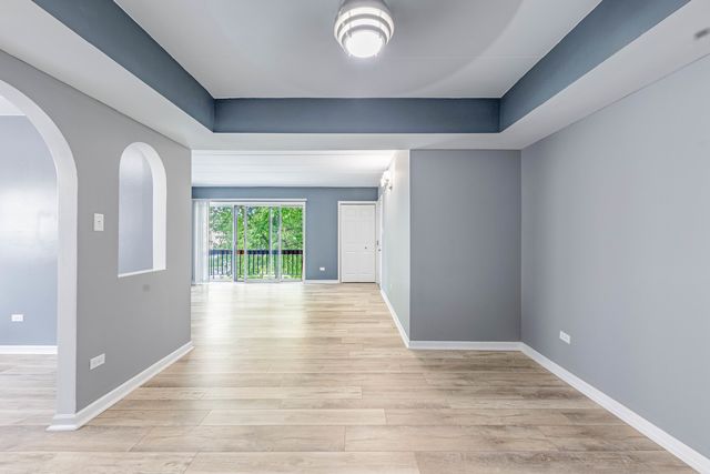 10330 Mayfield Avenue 2N, Oak Lawn, IL 60453