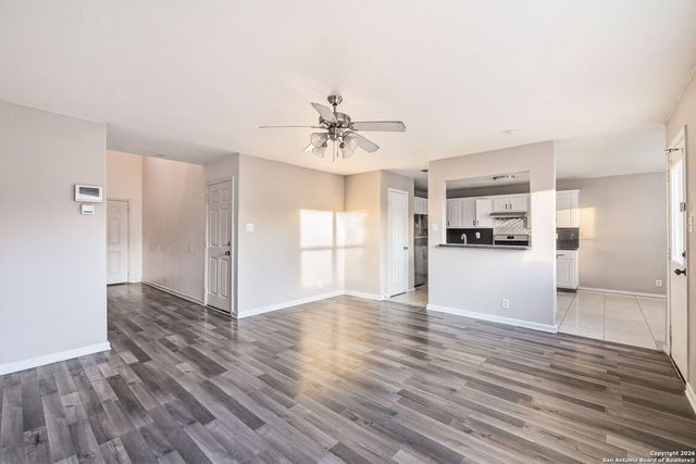 5519 Red Cyn, San Antonio, TX 78252