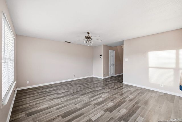 5519 Red Cyn, San Antonio, TX 78252