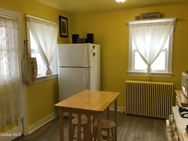 3 Crescent Drive, Albany, NY 12208