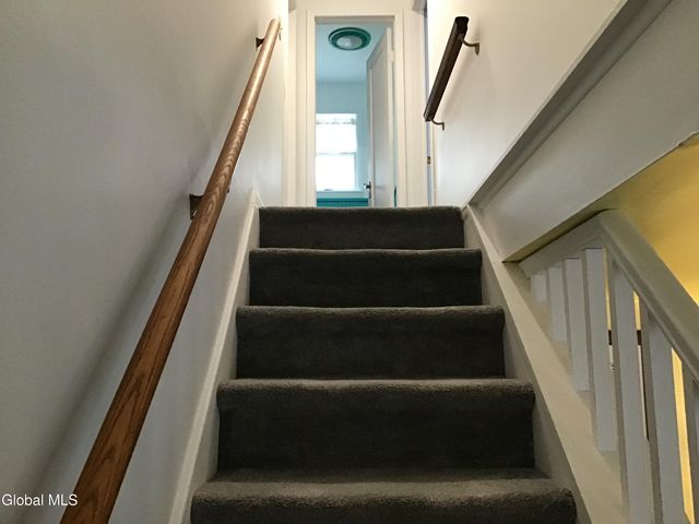 3 Crescent Drive, Albany, NY 12208