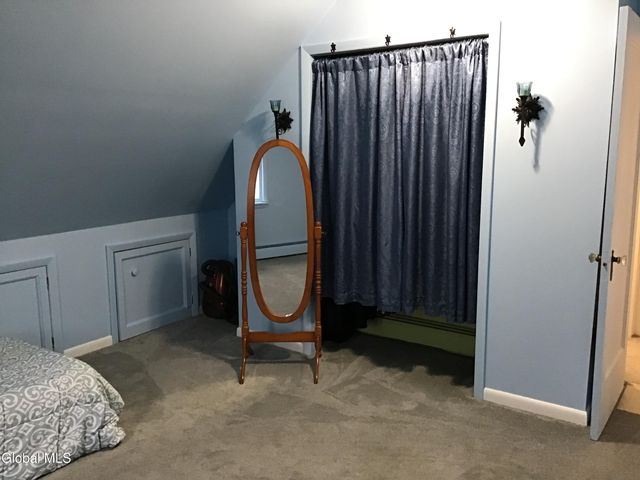 3 Crescent Drive, Albany, NY 12208