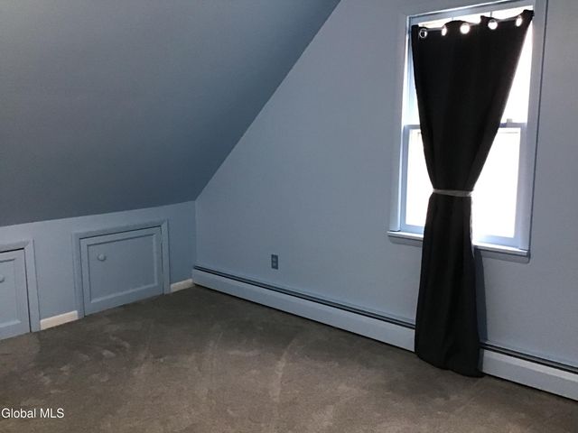 3 Crescent Drive, Albany, NY 12208