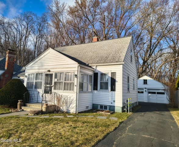 3 Crescent Drive, Albany, NY 12208