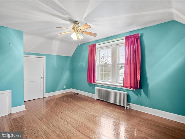 1304 SALEM AVE, Hagerstown, MD 21740