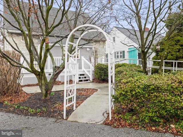 1304 SALEM AVE, Hagerstown, MD 21740