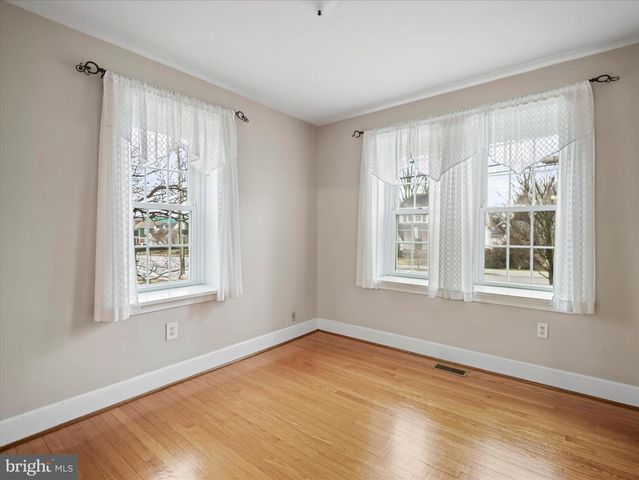 1304 SALEM AVE, Hagerstown, MD 21740