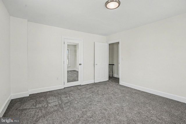 68 E WATER ST, Middletown, PA 17057