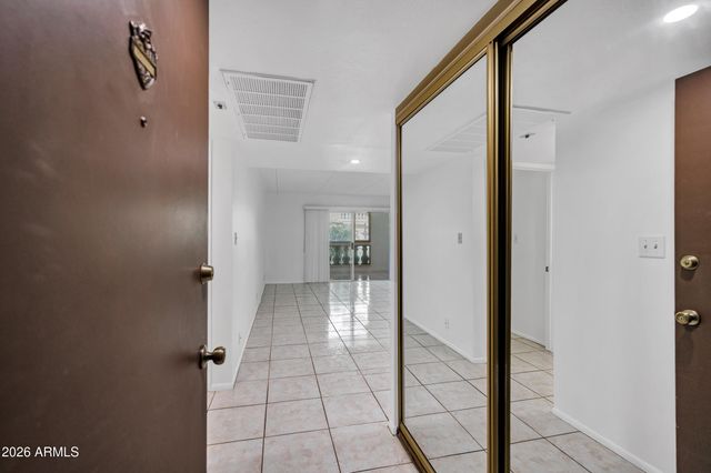 7930 E CAMELBACK Road 106, Scottsdale, AZ 85251