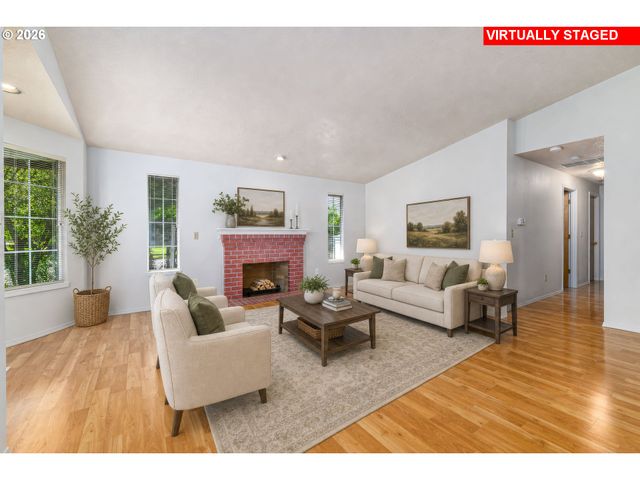 9707 Se REEDWAY St, Portland, OR 97266