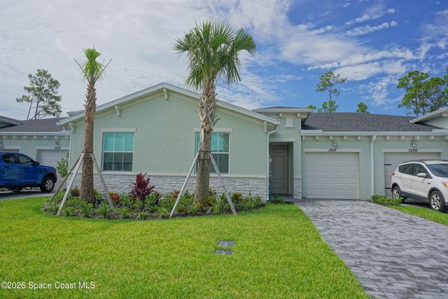 1916 Cerulean Drive NW, Palm Bay, FL 32907