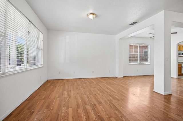 3959 Leslie Ct, Tracy, CA 95377