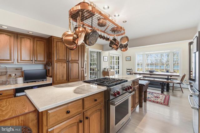 6299 BURRIS RD, Rock Hall, MD 21661