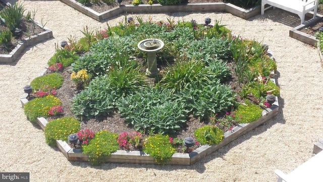 6299 BURRIS RD, Rock Hall, MD 21661