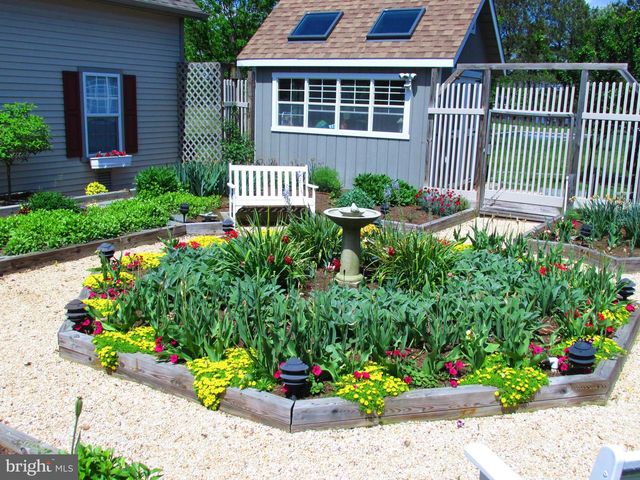 6299 BURRIS RD, Rock Hall, MD 21661