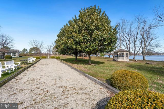 6299 BURRIS RD, Rock Hall, MD 21661