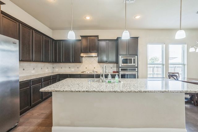 301 Harcourt Avenue, Mckinney, TX 75072