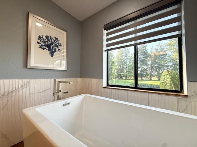 1137 Apricot Ave, Patterson, CA 95363